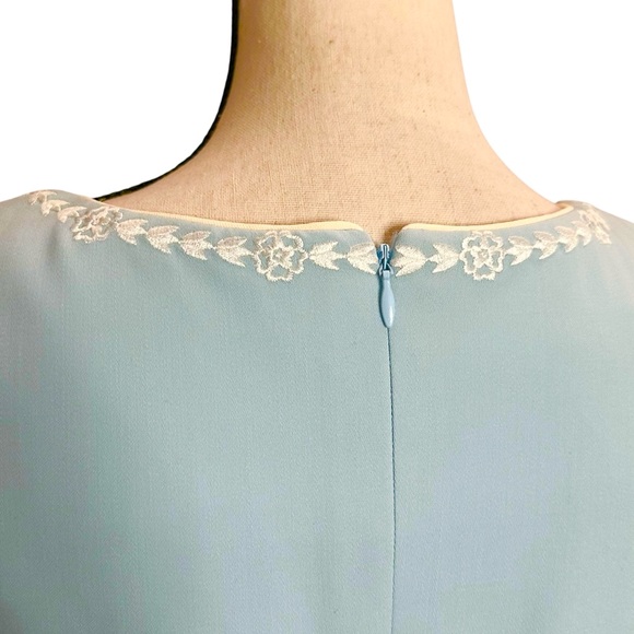 ESCADA Dress 38 (US 10) Powder Blue Embroidered Vintage Midi - Picture 6 of 10